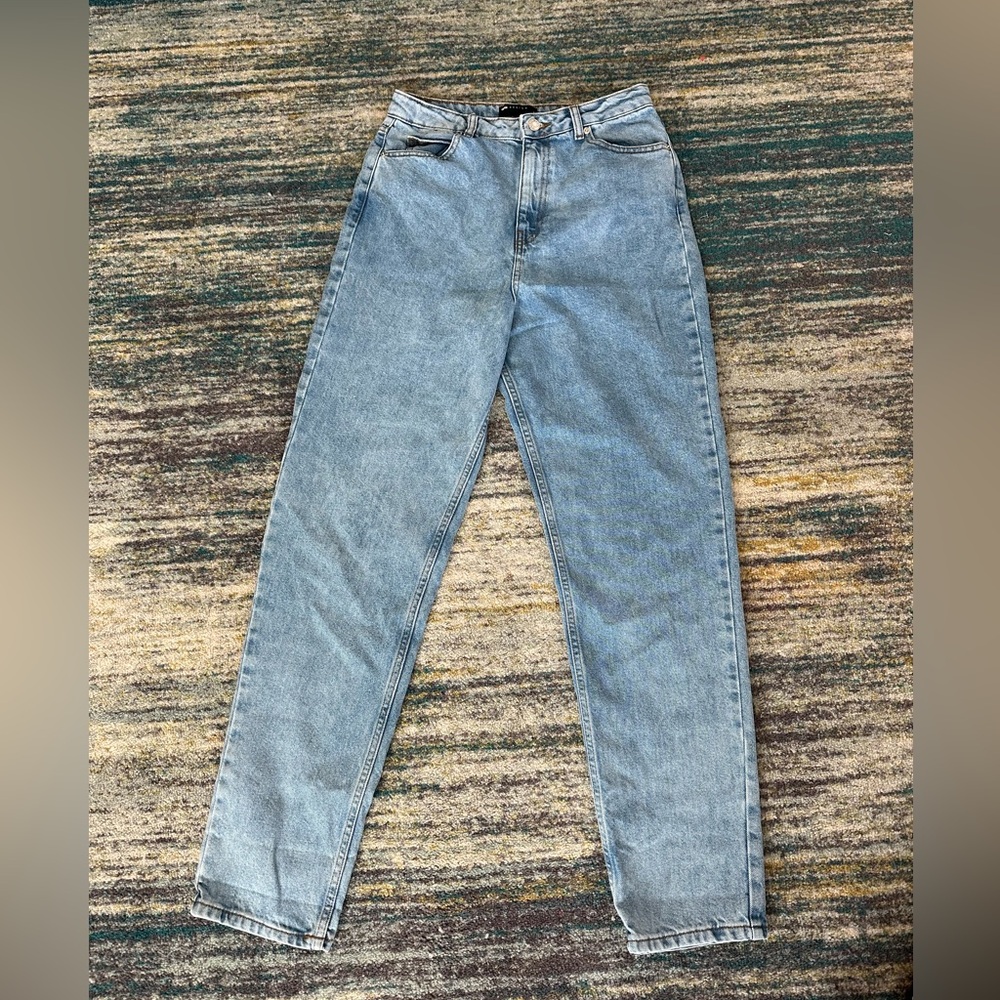 Asos Design Womens High Rise Mom Jeans Blue Straight Leg Flat Front Size 28/34